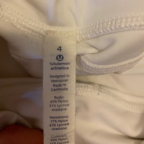 White Lululemon cropped leggings - Picture 3 of 6